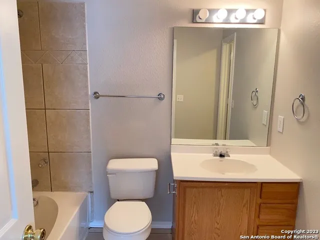 3008 PINE VALLEY DR New Braunfels, TX 78130