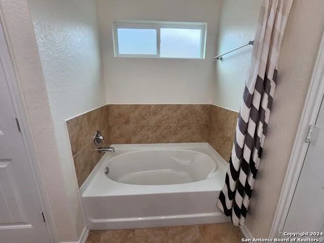 11723 VERDIS VLY San Antonio, TX 78245
