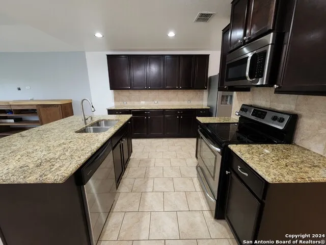11723 VERDIS VLY San Antonio, TX 78245