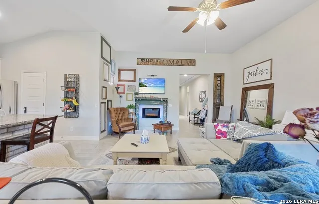 3602 High Cloud Dr New Braunfels, TX 78130