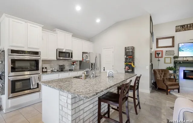 3602 High Cloud Dr New Braunfels, TX 78130