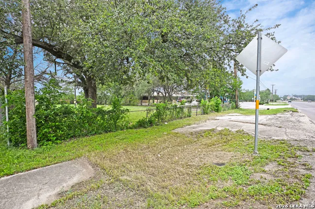 1426 STATE HIGHWAY 46 S New Braunfels, TX 78130