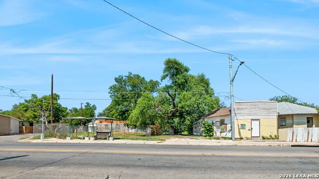 111 & 115 Pleasanton Road San Antonio, TX 78214