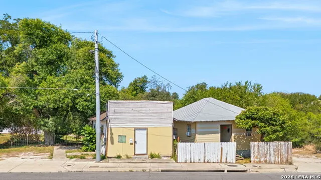 111 & 115 Pleasanton Road San Antonio, TX 78214