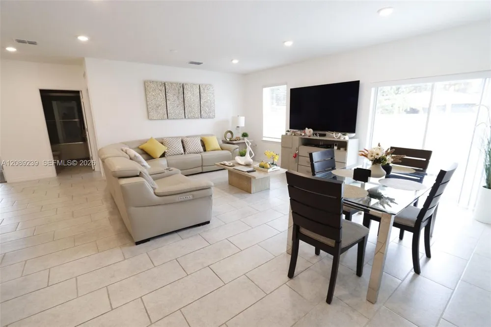 702 SW Aster Rd Port St. Lucie, FL 34953
