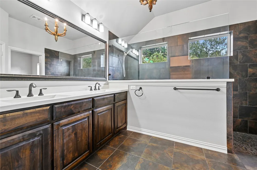 6918 Belteau Lane Dallas, TX 75227