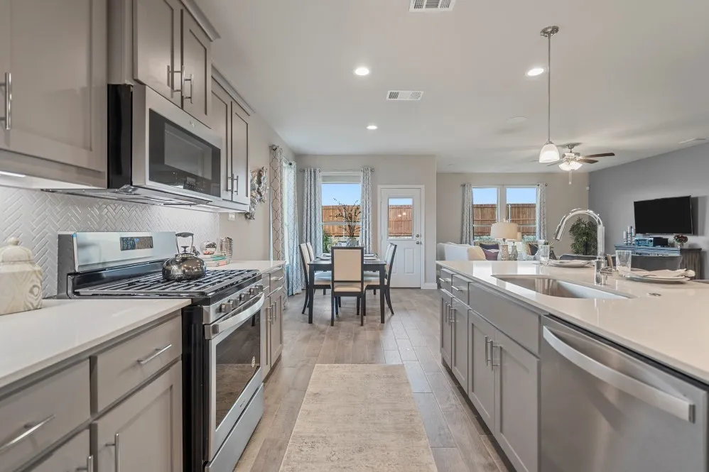 733 RUBICON ROAD Fort Worth, TX 76247