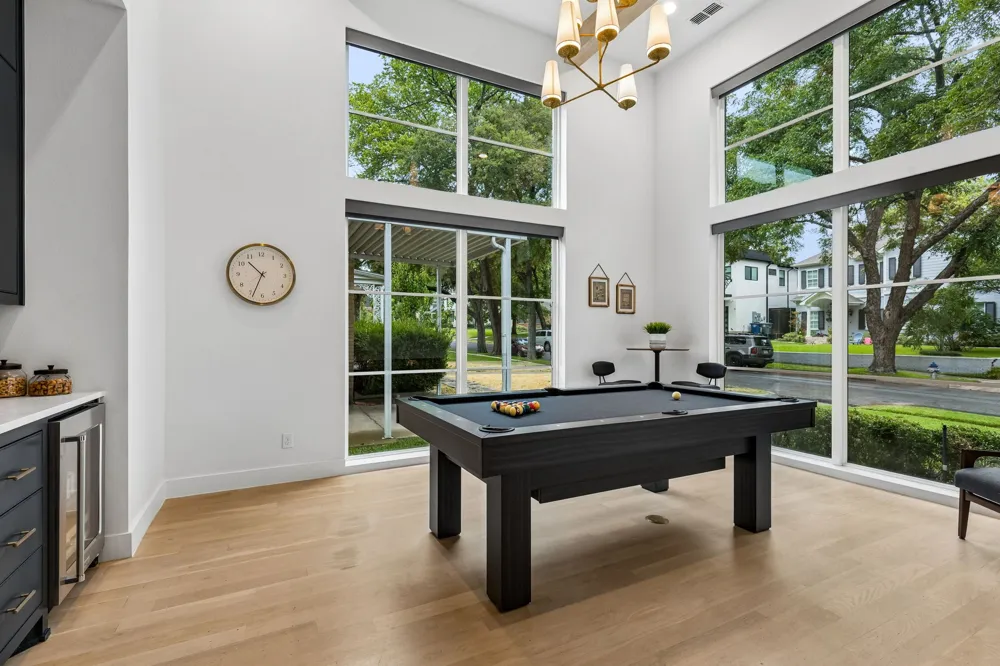 7210 Casa Loma Avenue Dallas, TX 75214