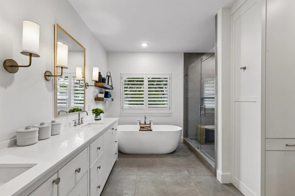 7210 Casa Loma Avenue Dallas, TX 75214