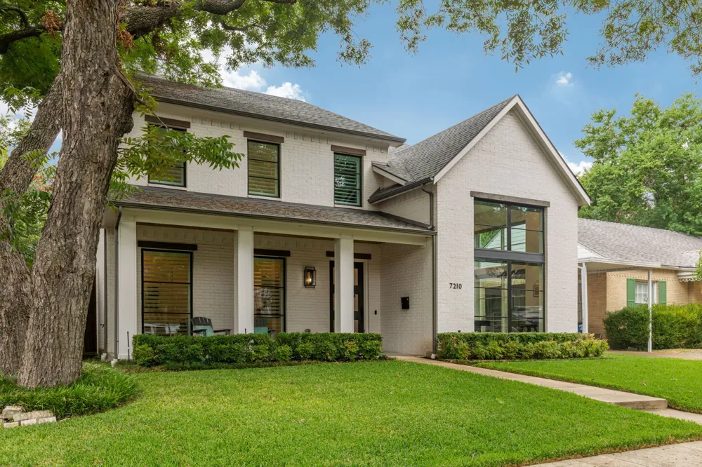 7210 Casa Loma Avenue Dallas, TX 75214