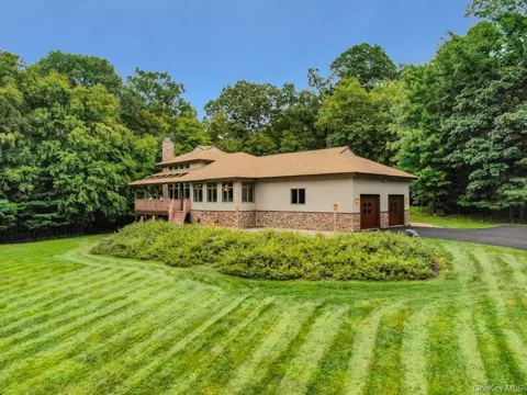 194 White Bridge Road
