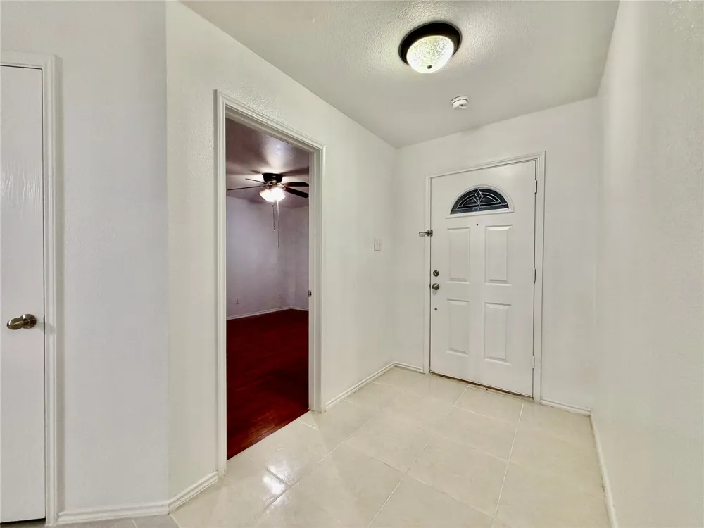 8107 Stowe Springs Lane Arlington, TX 76002