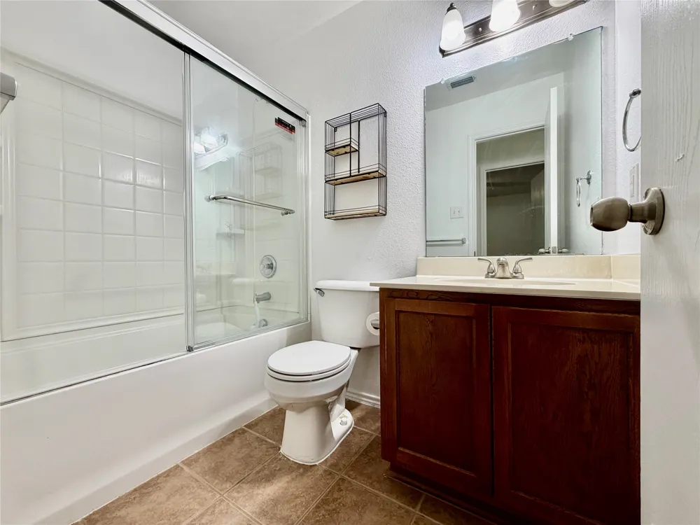 8107 Stowe Springs Lane Arlington, TX 76002