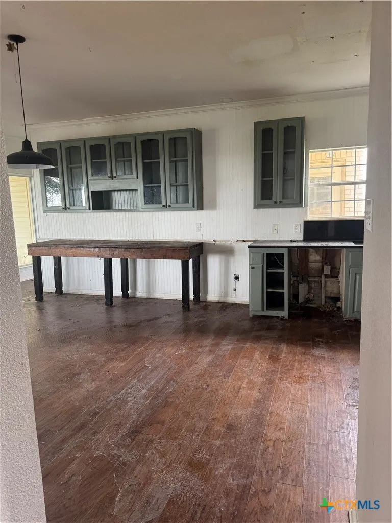565 Fm 1772 Rosebud, TX 76570