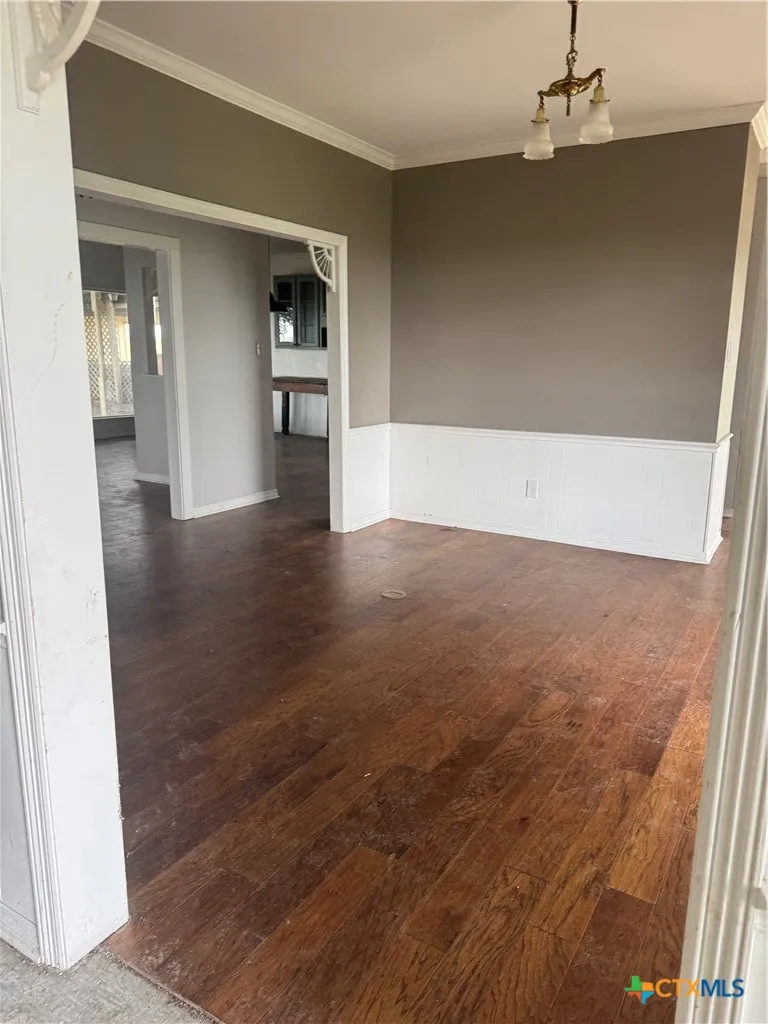 565 Fm 1772 Rosebud, TX 76570