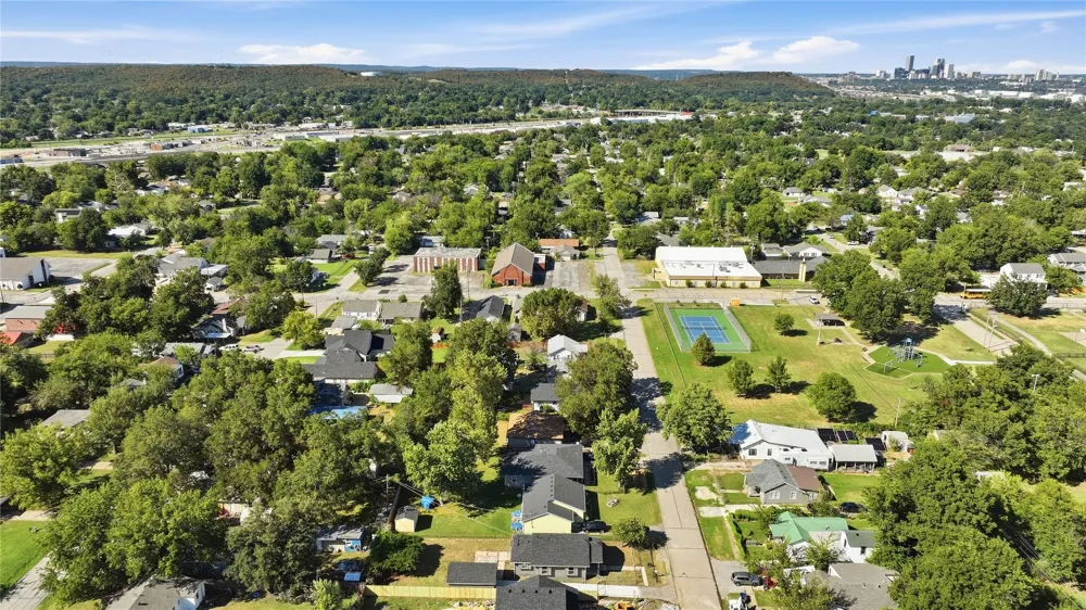 4836 S 29th West Avenue Tulsa, OK 74107