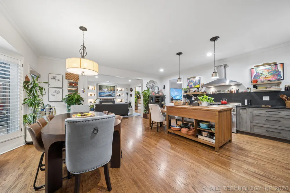 2445 S Cincinnati Avenue S Tulsa, OK 74114