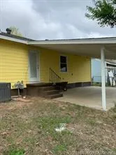 1909 S Cedar Street Sapulpa, OK 74066