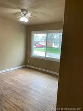 1909 S Cedar Street Sapulpa, OK 74066