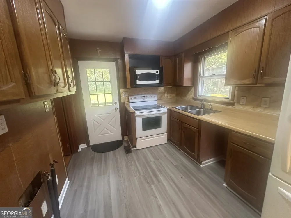 5632 Ash ST Forest Park, GA 30297