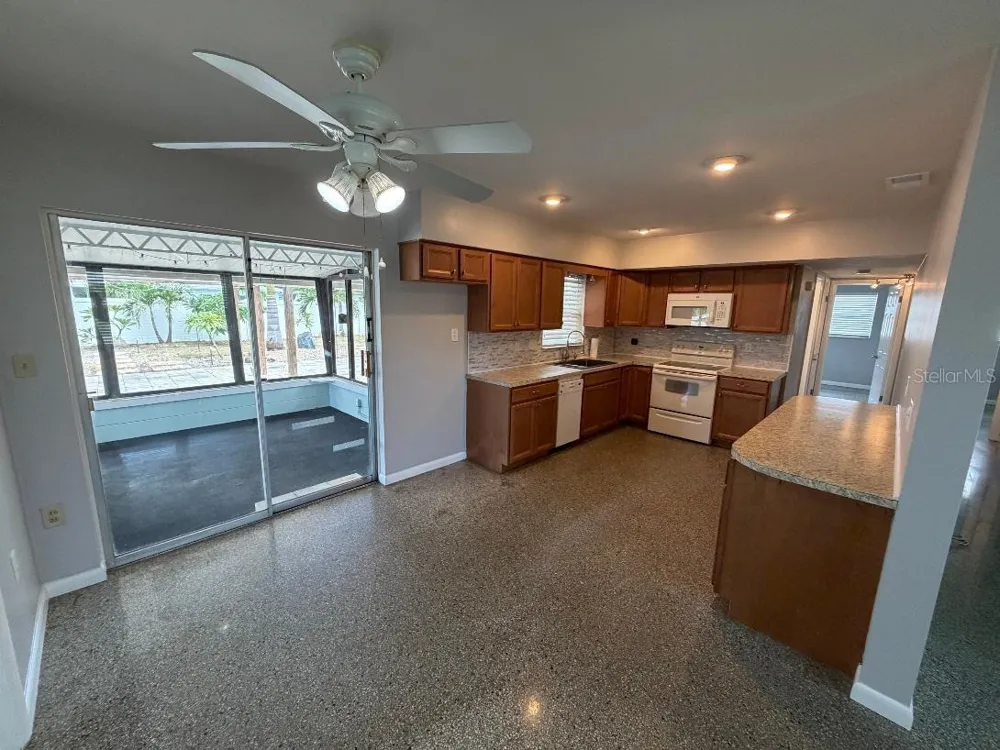 6017 43RD AVENUE St Petersburg, FL 33709