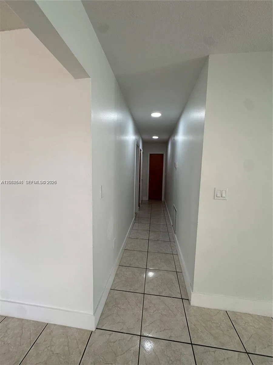 1107 NW 30th Ave #1107 Miami, FL 33125
