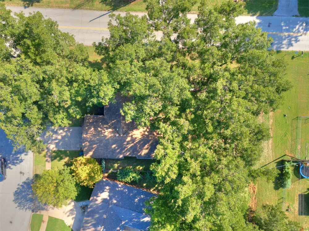 204 W Seward Avenue Sand Springs, OK 74063
