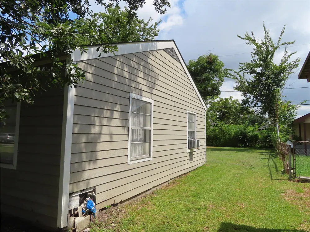 1629 Caspersen Drive Houston, TX 77029