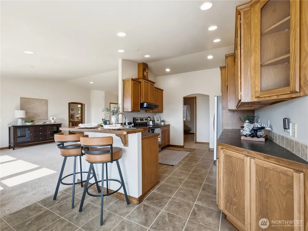2304 Canyon Hills Drive East Wenatchee, WA 98802