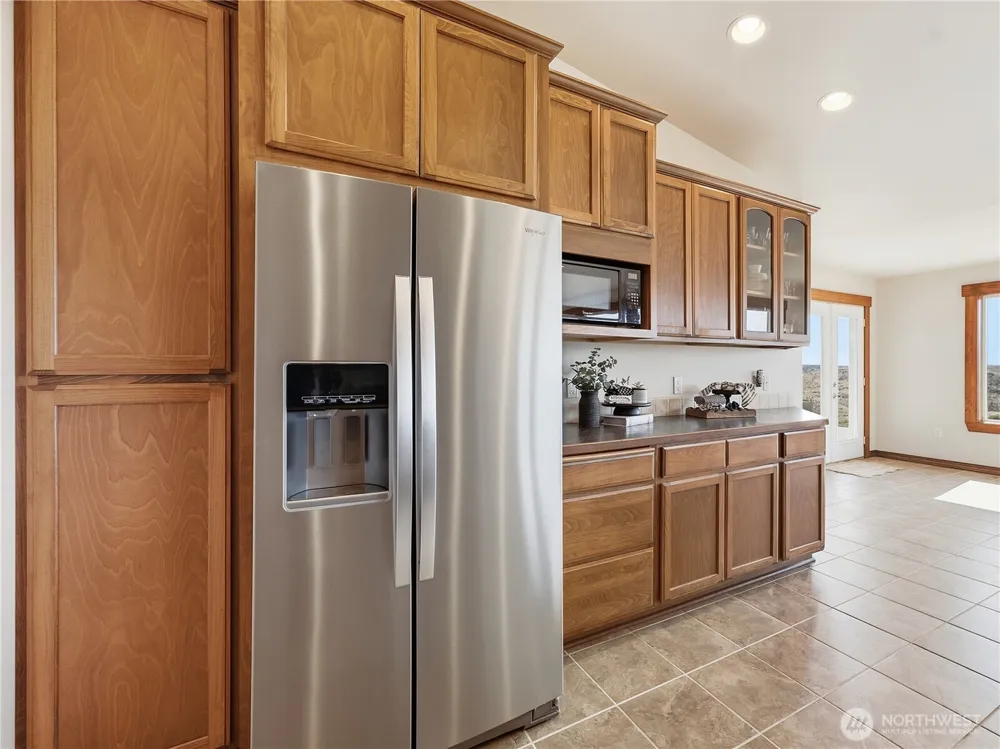 2304 Canyon Hills Drive East Wenatchee, WA 98802