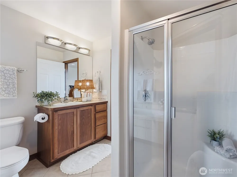 2304 Canyon Hills Drive East Wenatchee, WA 98802