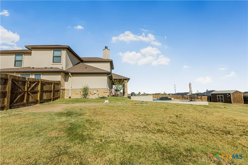 1018 Saddle Bluff Drive Salado, TX 76571