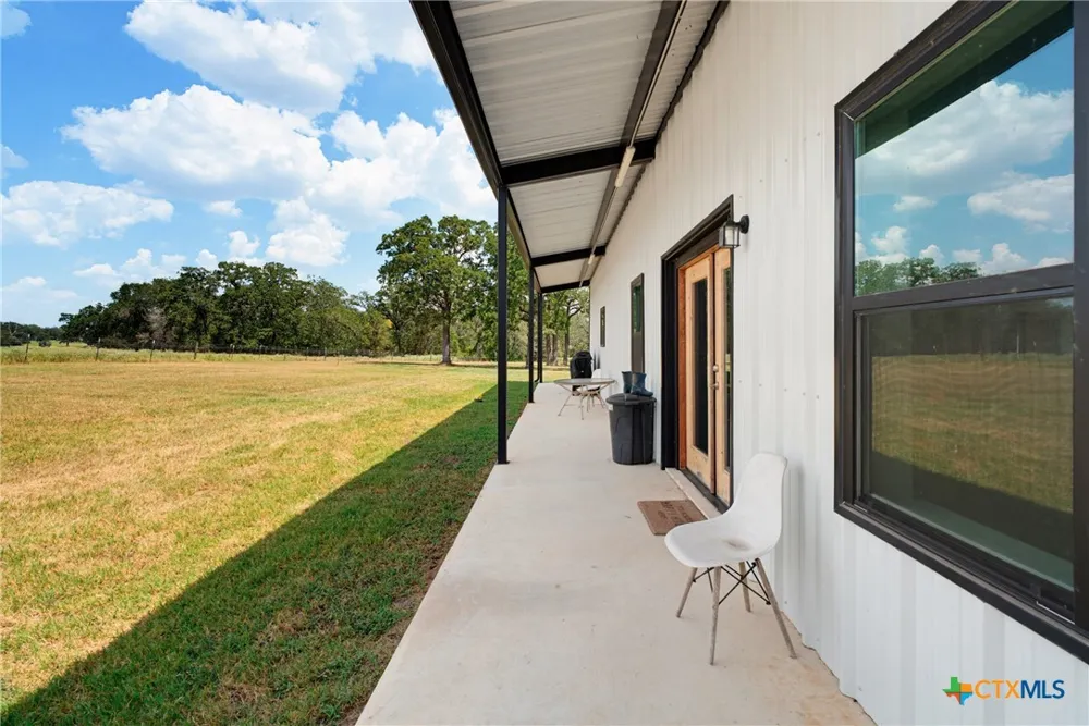 16905 Fm 112 Thrall, TX 76578