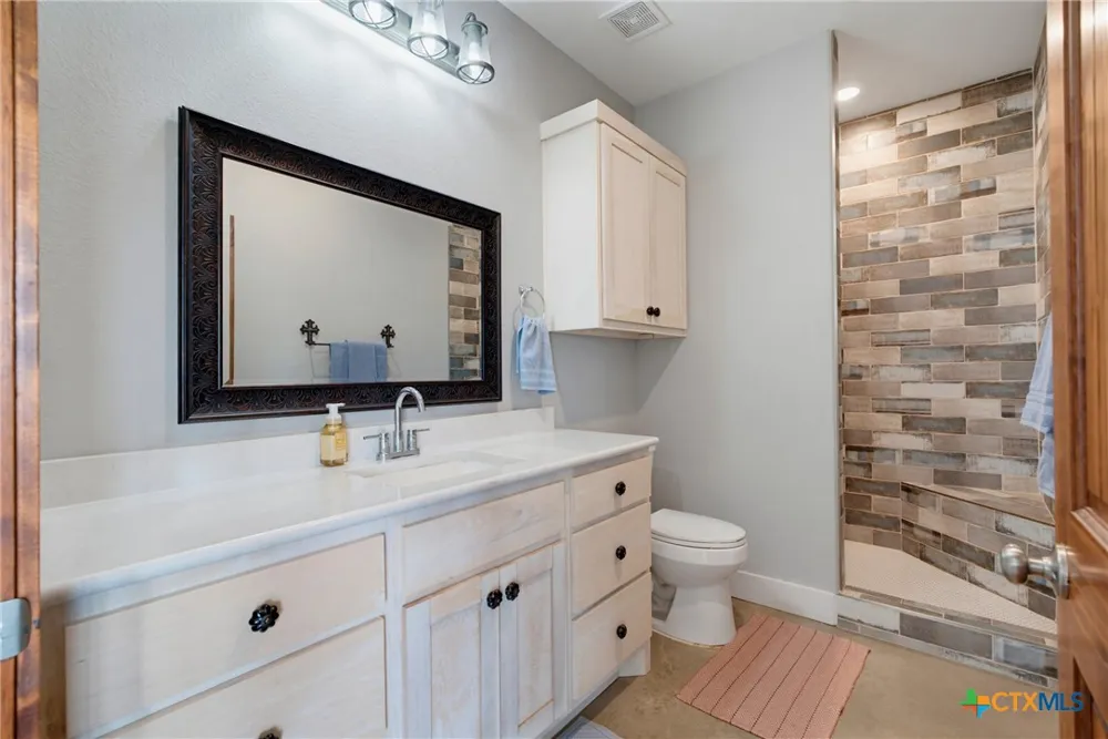 16905 Fm 112 Thrall, TX 76578