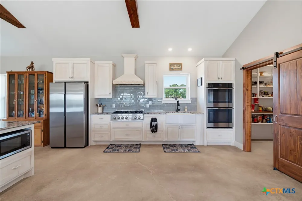16905 Fm 112 Thrall, TX 76578