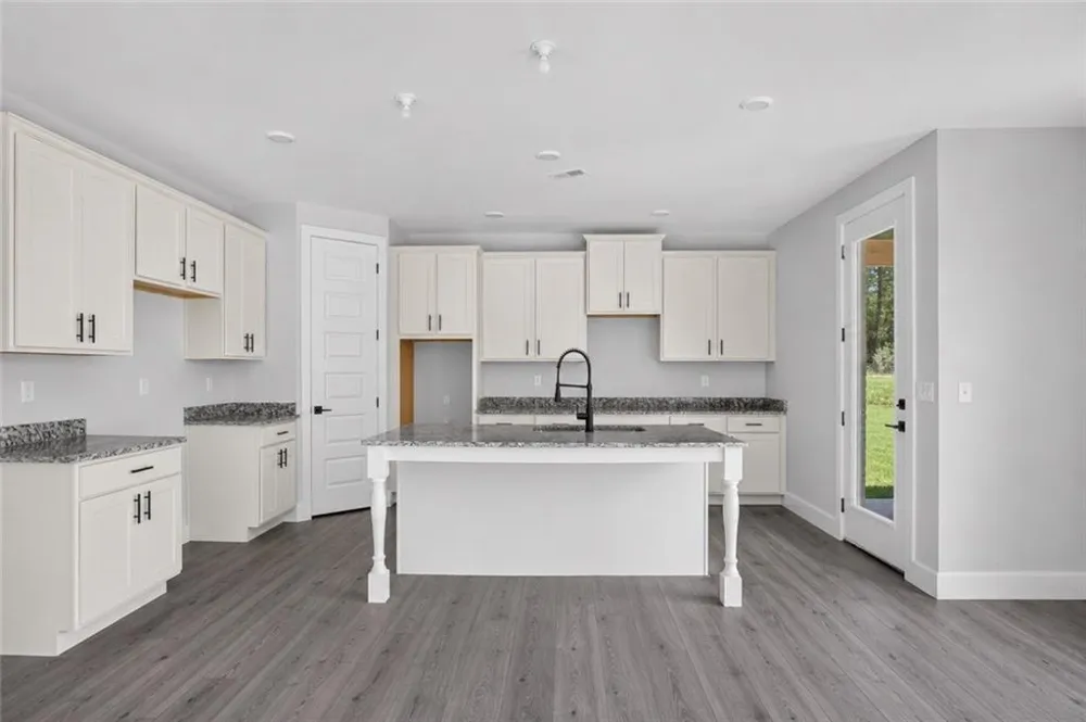 5091 Tower View Trail Snellville, GA 30039
