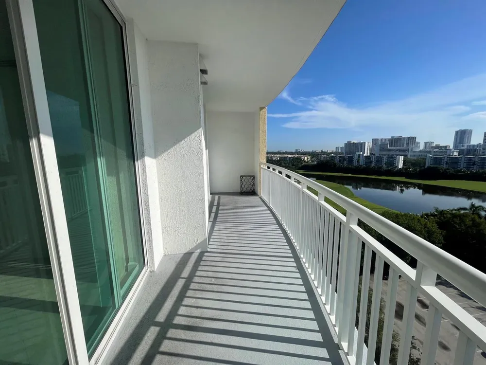 1755 E HALLANDALE BEACH BOULEVARD #1005E Hallandale Beach, FL 33009