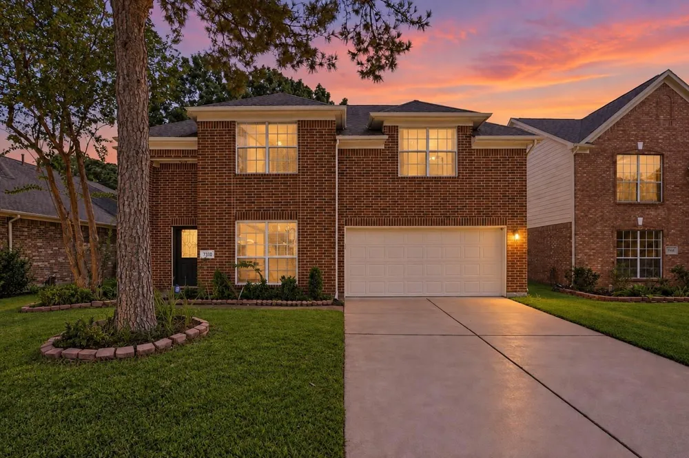 7210 Hazel Cove Drive Houston, TX 77095