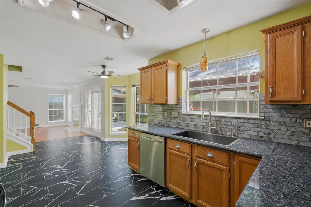 7210 Hazel Cove Drive Houston, TX 77095