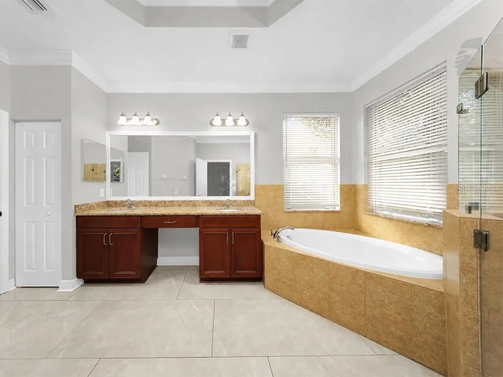 8710 PRESTON WOODS COURT Land O Lakes, FL 34638
