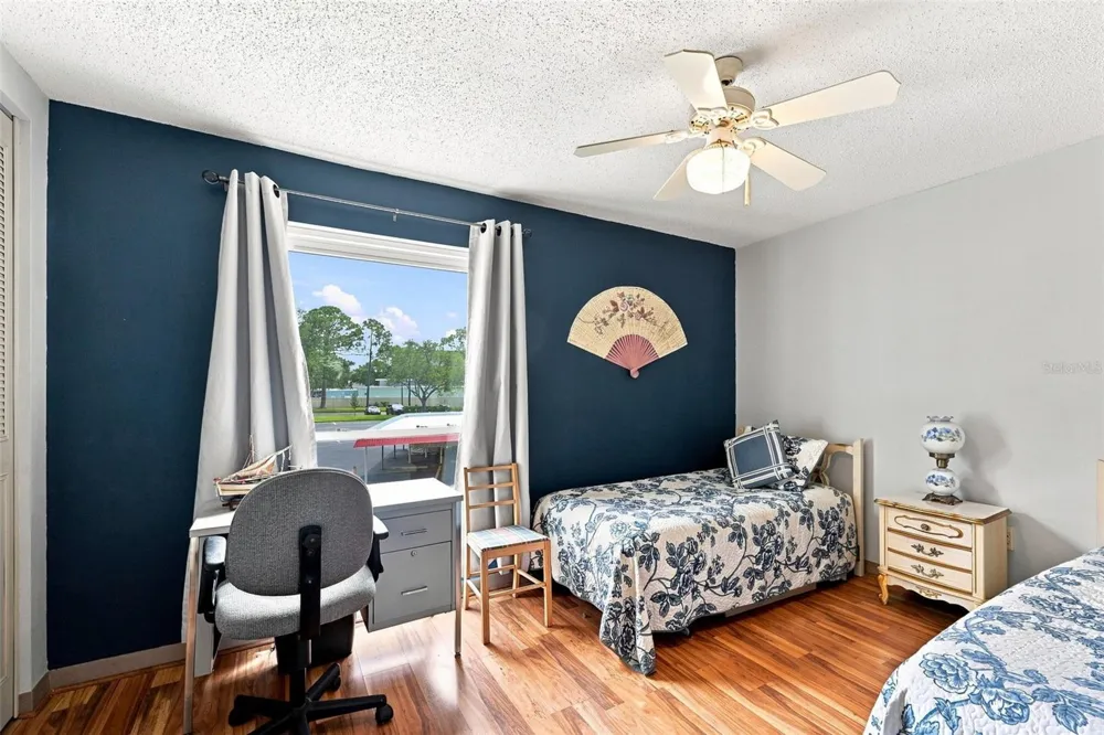 2700 BAYSHORE BOULEVARD #2204 Dunedin, FL 34698