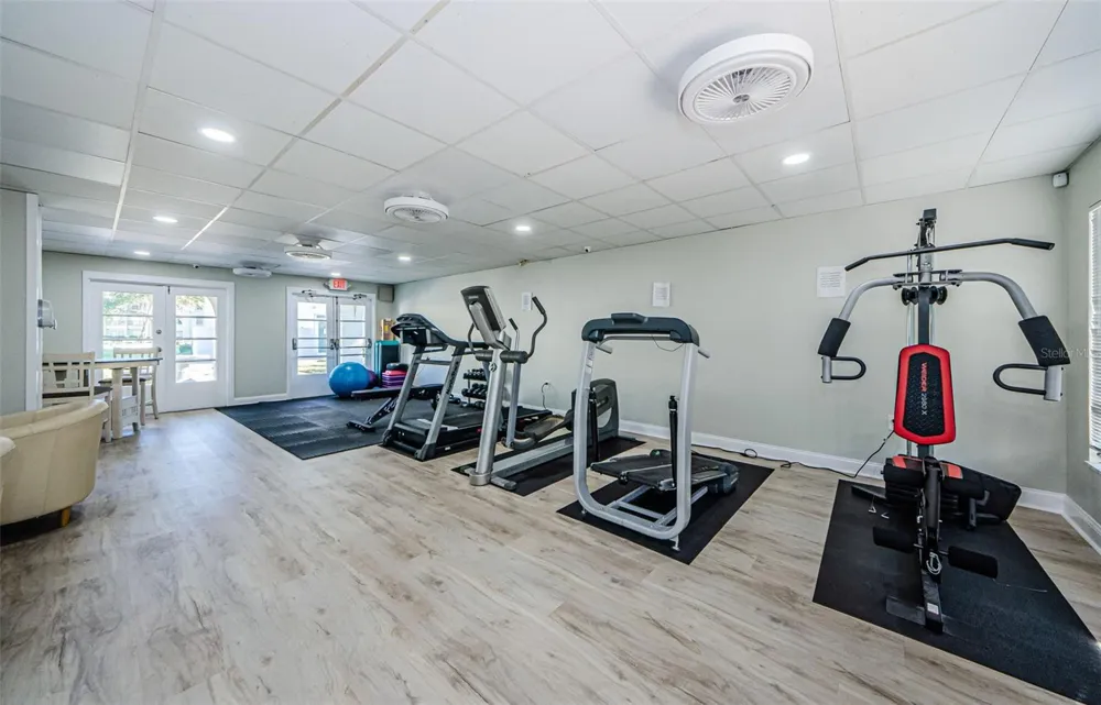 2700 BAYSHORE BOULEVARD #2204 Dunedin, FL 34698