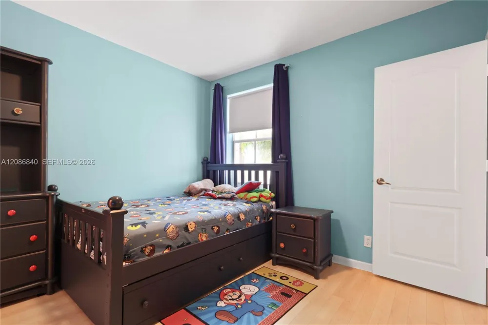 19331 SW 15th St Pembroke Pines, FL 33029