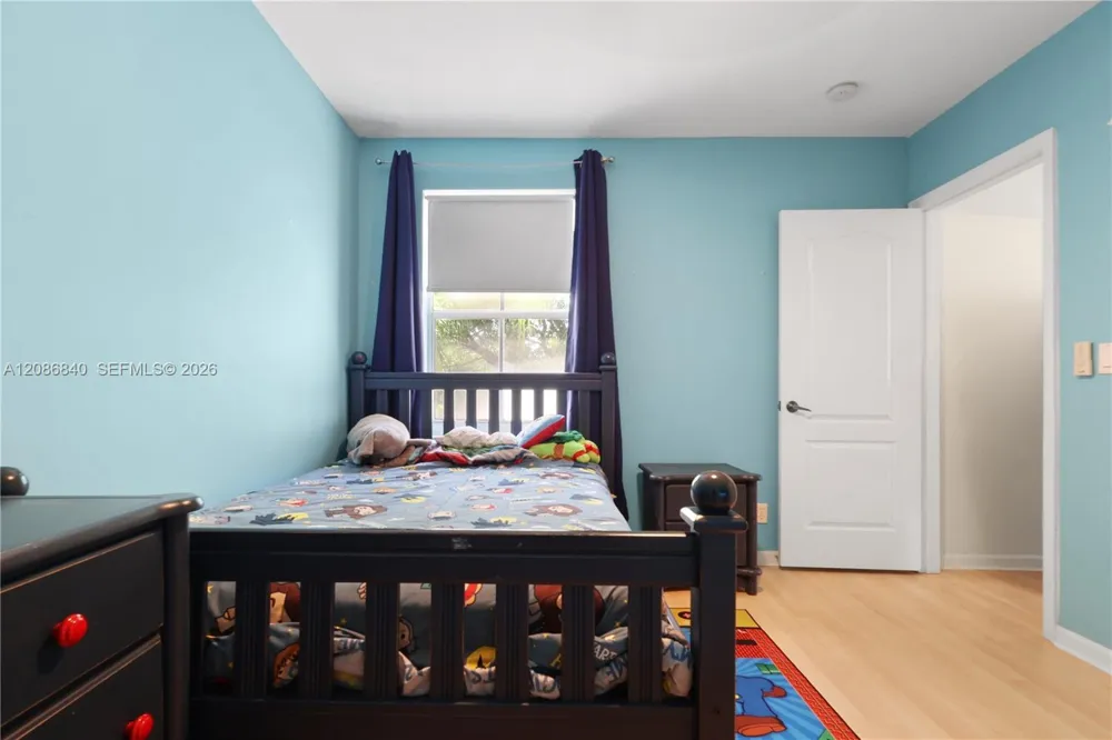 19331 SW 15th St Pembroke Pines, FL 33029