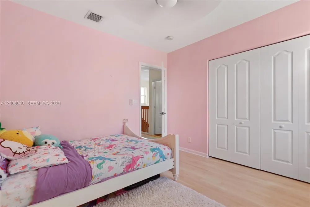 19331 SW 15th St Pembroke Pines, FL 33029