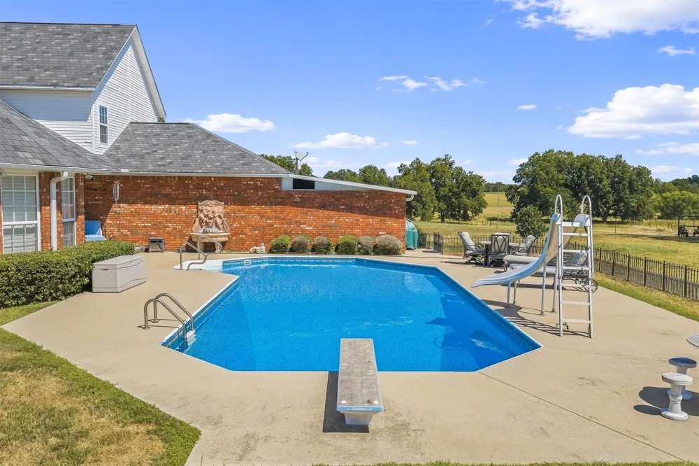 1599 Cardinal Road Lone Grove, OK 73443