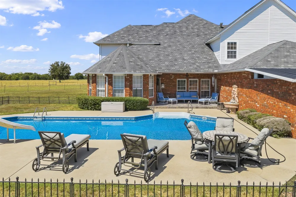 1599 Cardinal Road Lone Grove, OK 73443