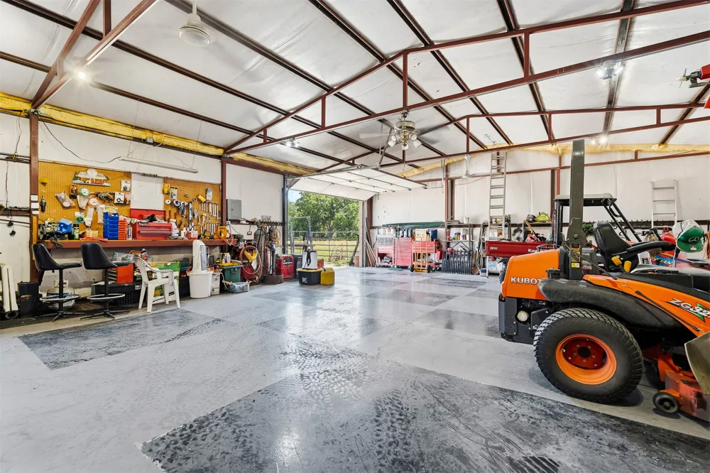 1599 Cardinal Road Lone Grove, OK 73443