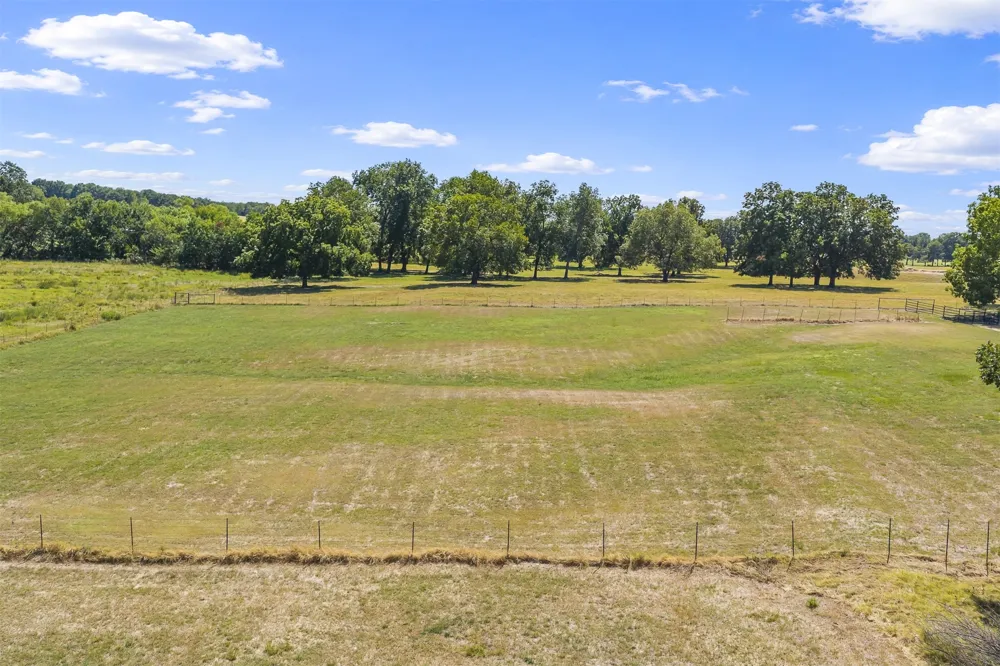 1599 Cardinal Road Lone Grove, OK 73443