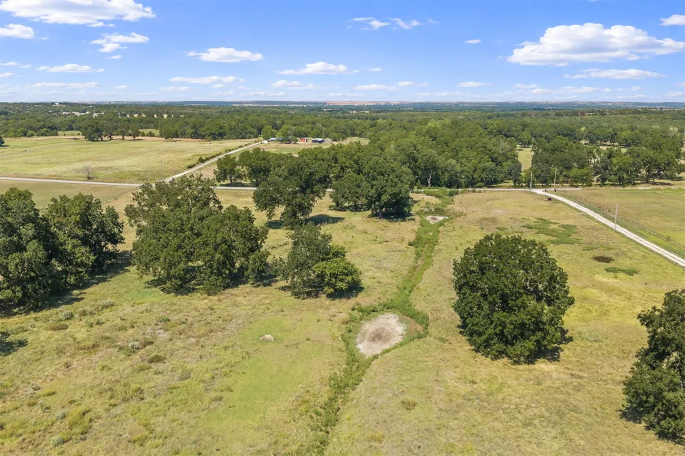 1599 Cardinal Road Lone Grove, OK 73443